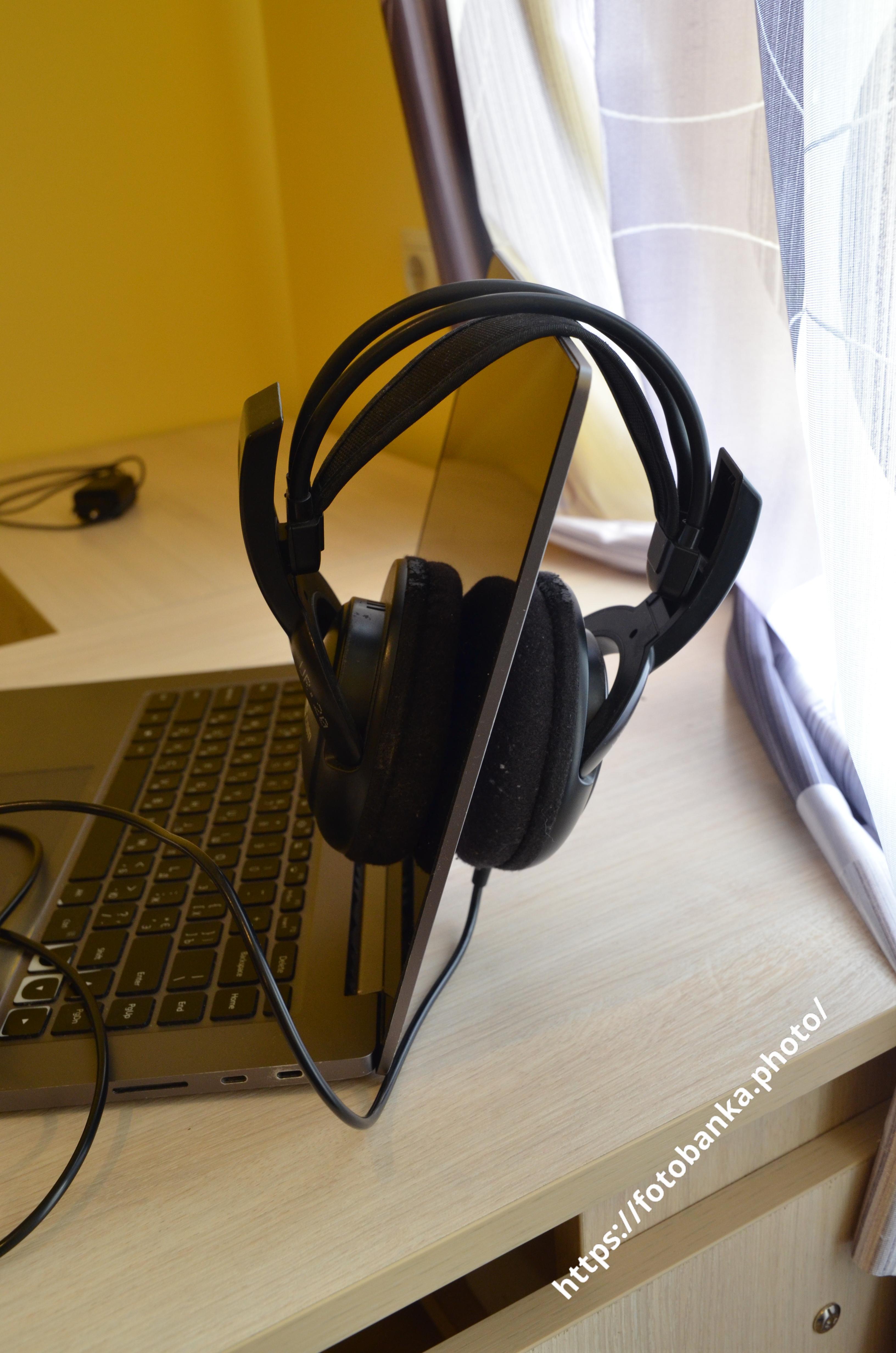Headphones