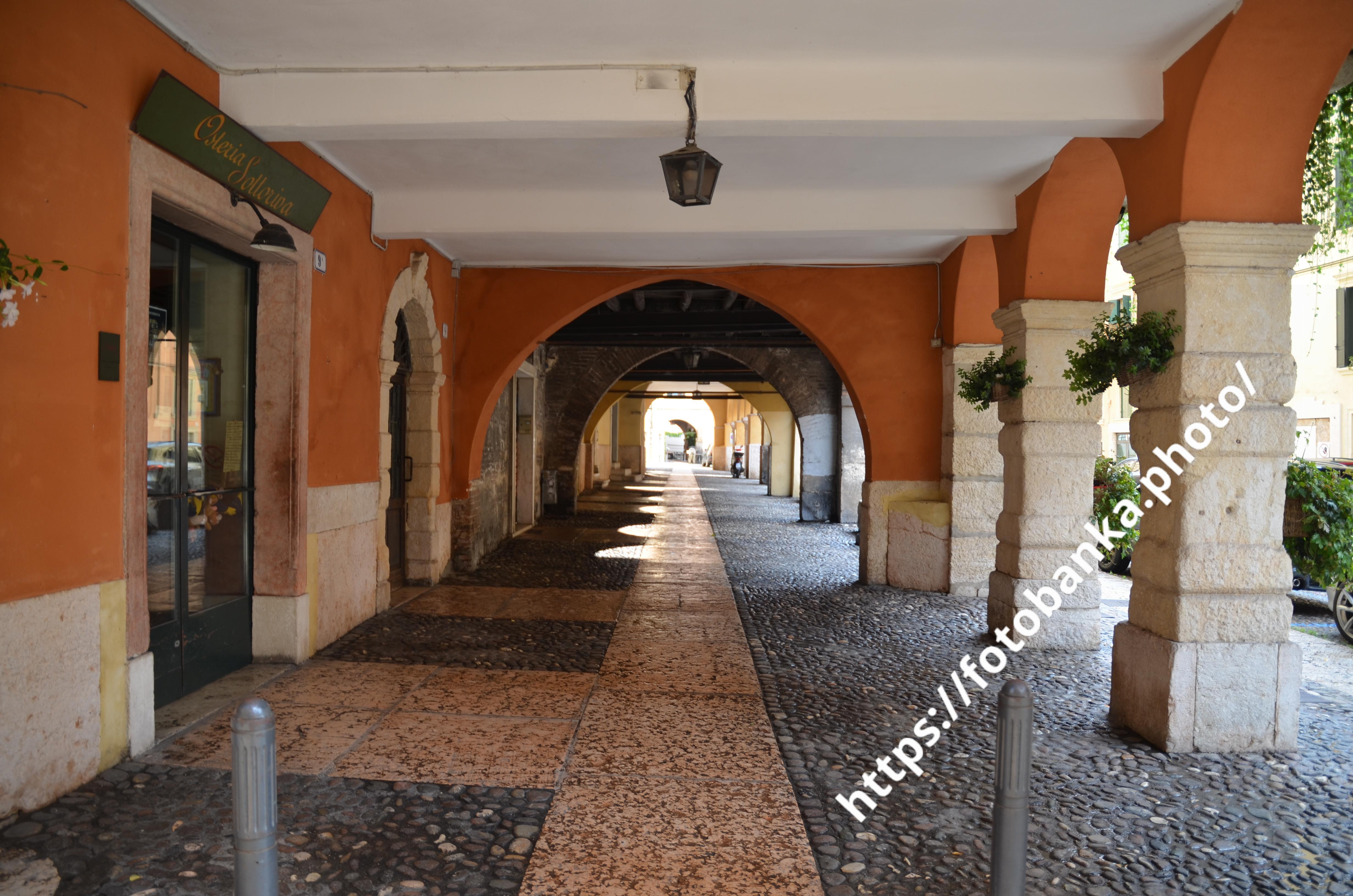 アーケードギャラリー